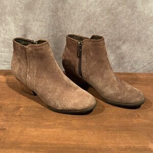 Blondo Valli Waterproof Ankle Bootie brown suede size 6.5